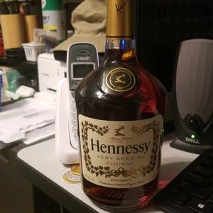 Meet your Posher, Harold